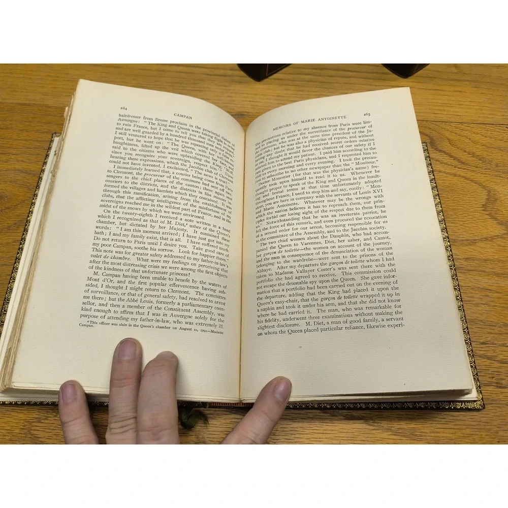 Classic Memoirs [in 3V] 1901 Intro by‎ George Saintsbury World's Great Classics